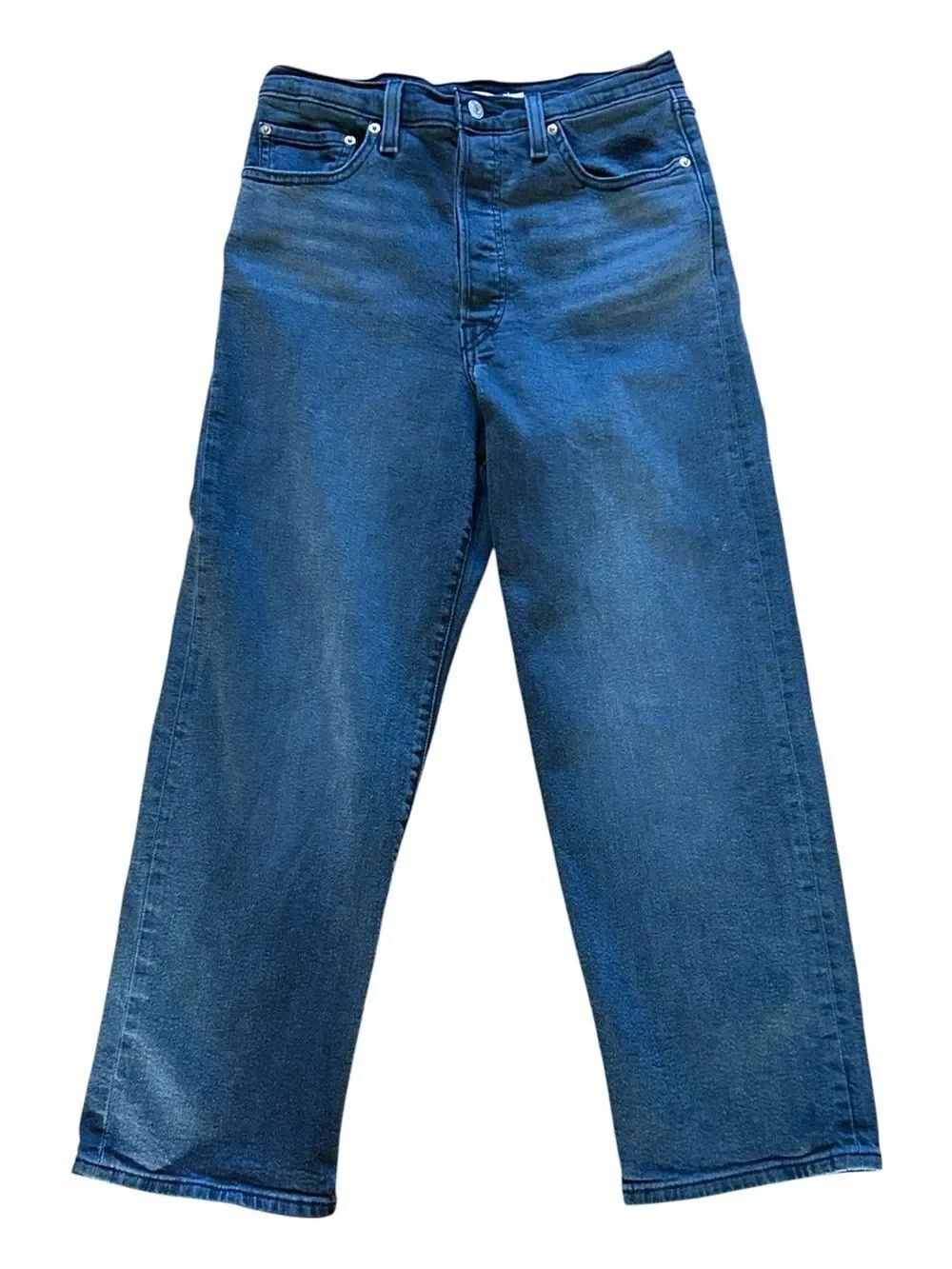 Like New Levi’s Black Ribcage Straight Ankle Jeans